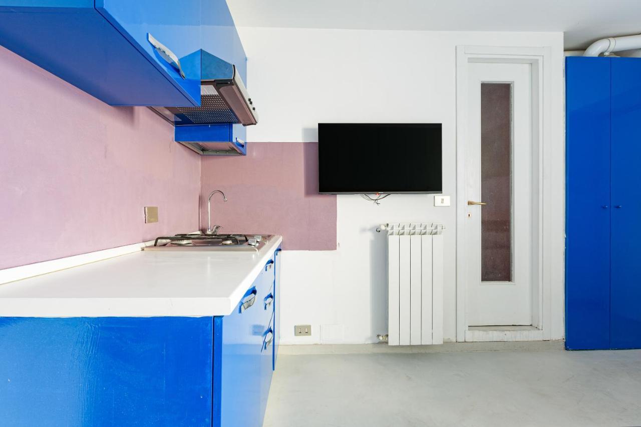 Milano Darsena-Navigli Cosy Studio Milão Exterior foto